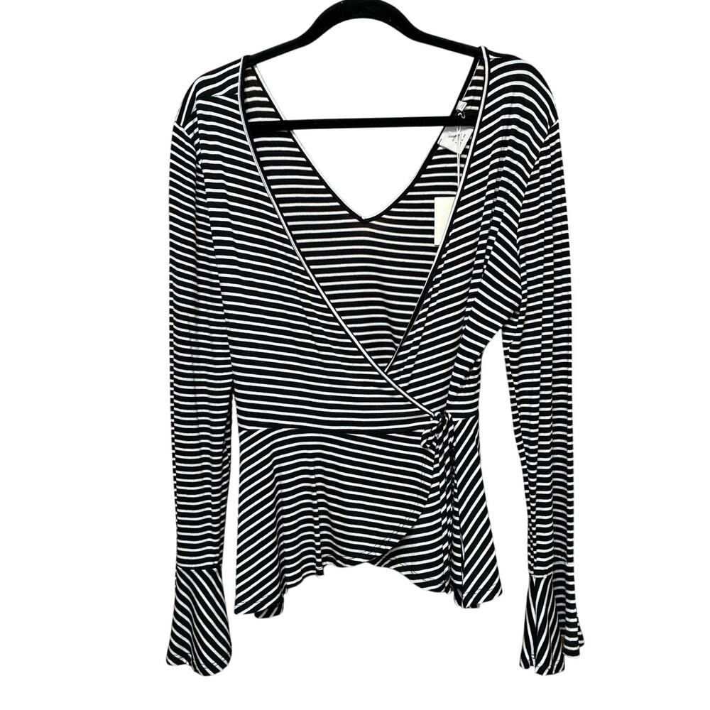 Good Luck Gem - NWT - Wrap Top Women's L
